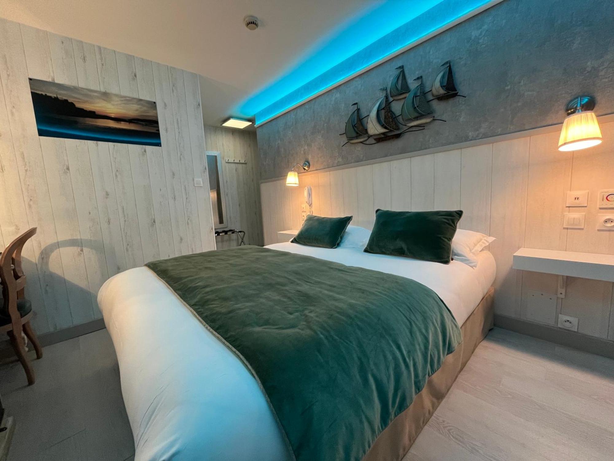 Hotel Des Abers Saint-Malo Exterior photo